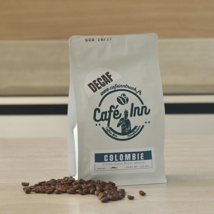 Sachet de café décaféiné Colombie Café Inn, vue de trois quarts