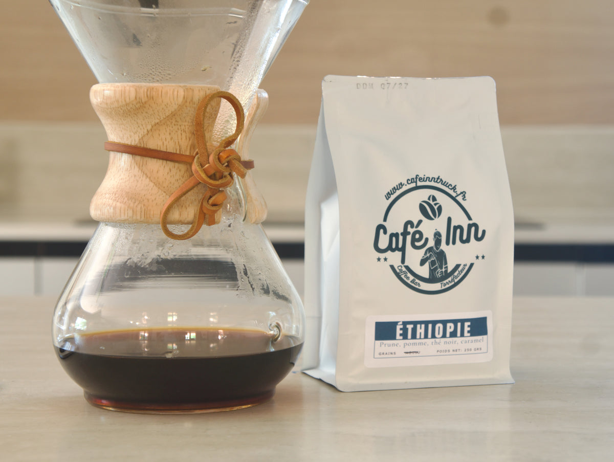 Sachet de café Éthiopie Tero Kebele Café Inn, vue de trois quarts